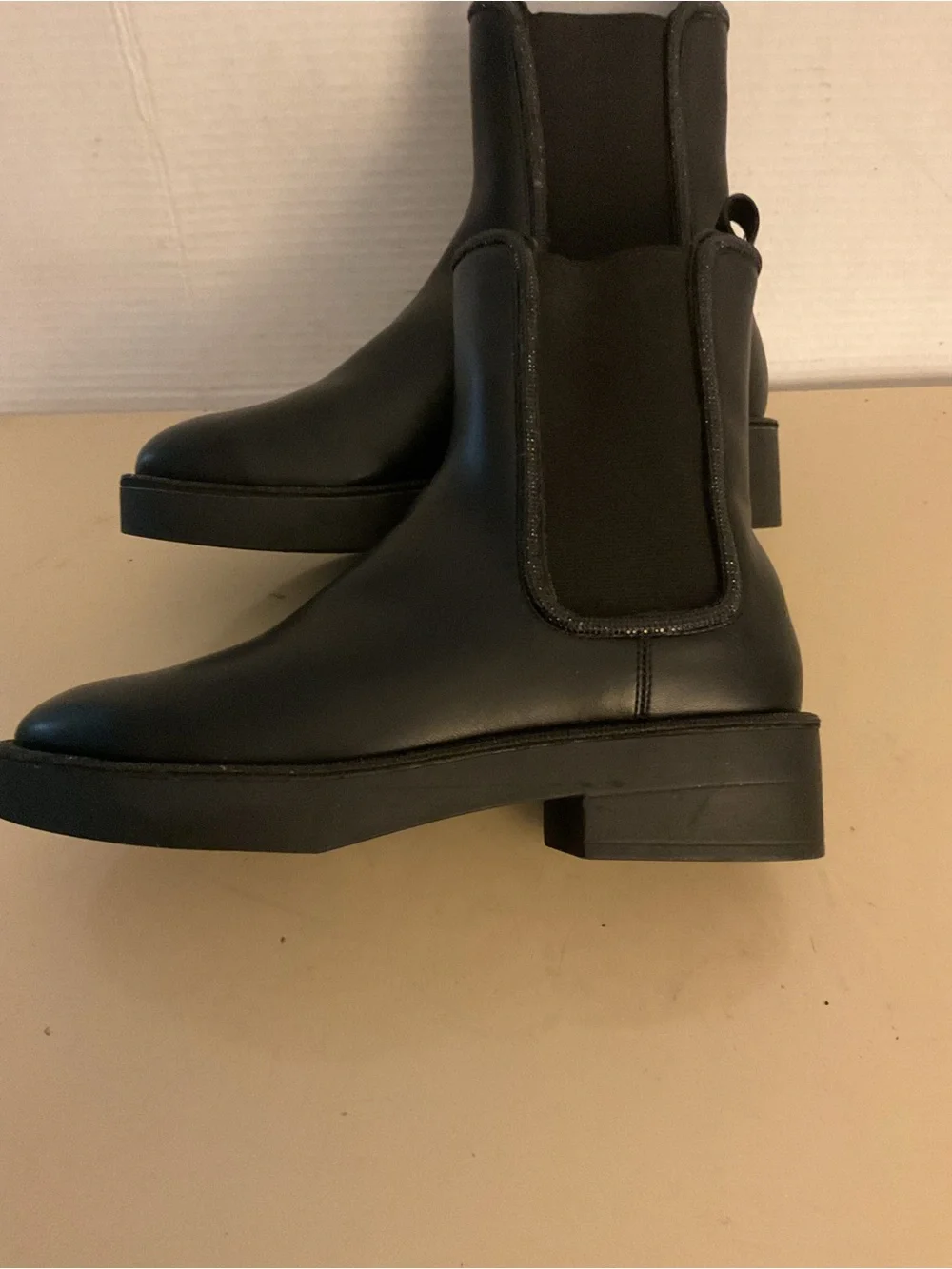 Steven By Steve Madden women Black Chelsea Platform Ankle Boots US 8.5
